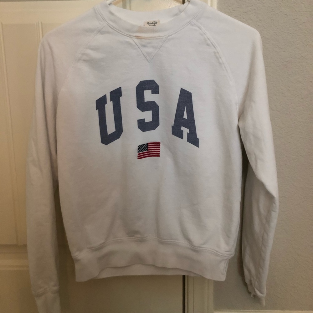 Brandy Melville crew neck USA sweater